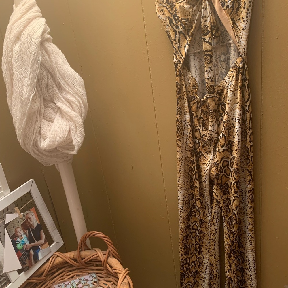 animal pattern silk material pant suit